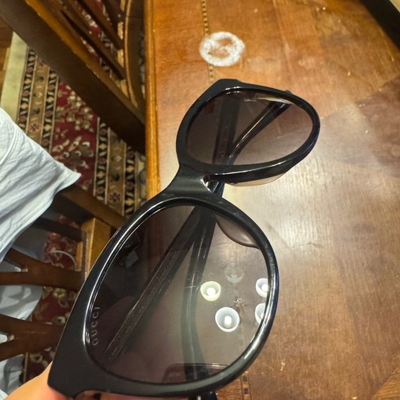 Gucci Black Gradient Sunglasses - Picture 7 of 8